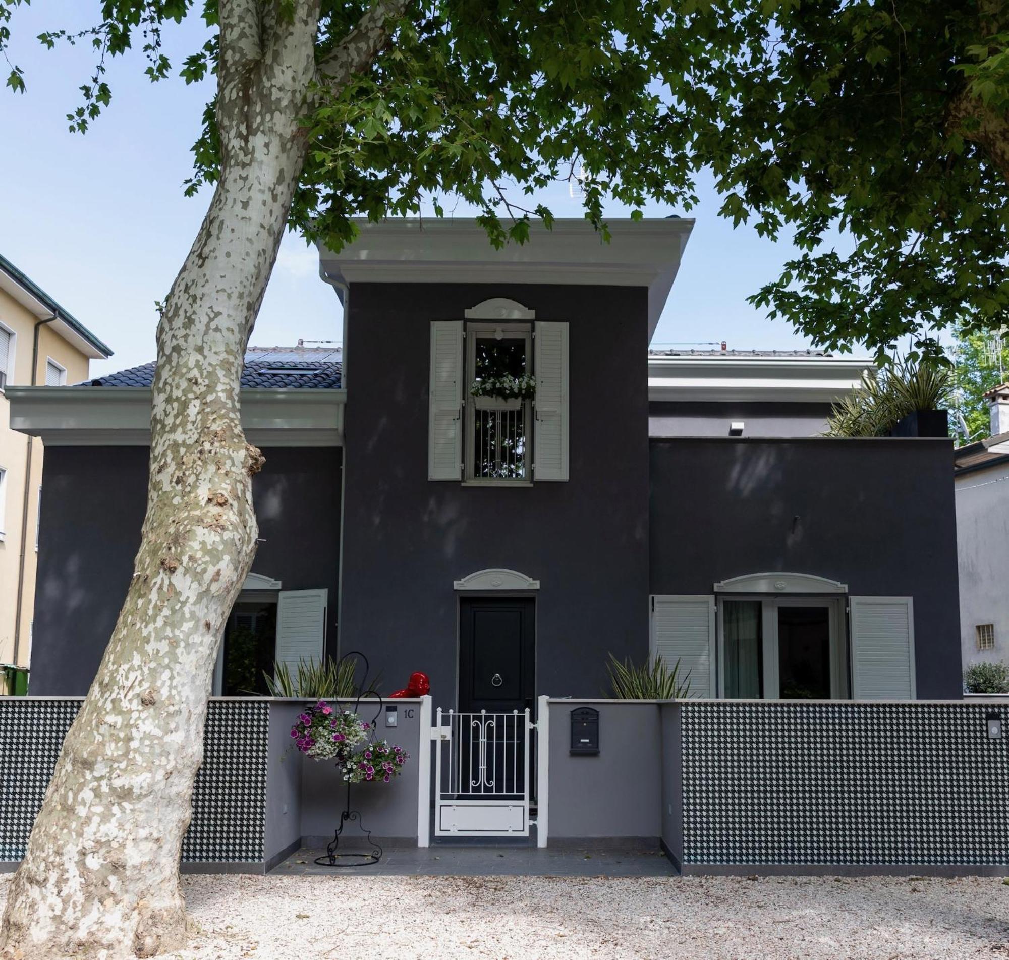 Villa Monti Suites&Aparts Cesenatico Buitenkant foto